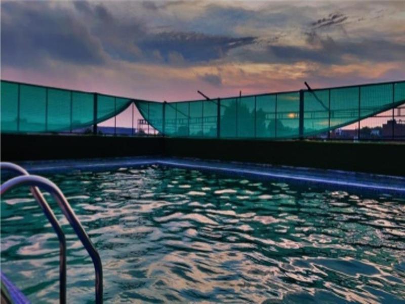 Hotel B P Emerald มถุรา ภายนอก รูปภาพ